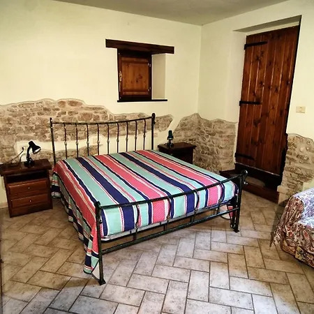 Sleeps 3 With Pool